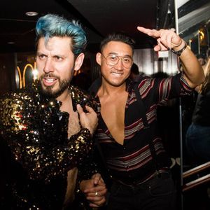 Meet your Posher, Yi